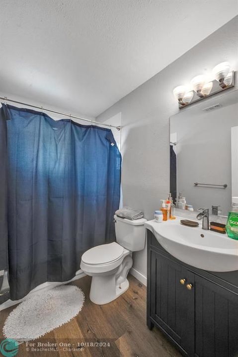 For Sale: $339,000 (3 beds, 2 baths, 1000 Square Feet)