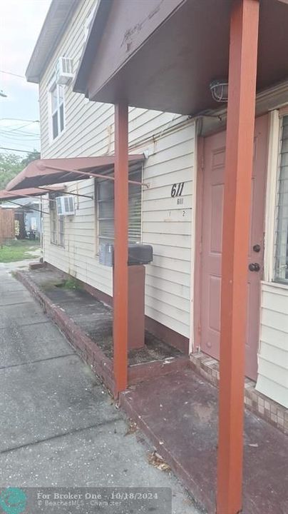 For Sale: $2,000 (2 beds, 1 baths, 2578 Square Feet)