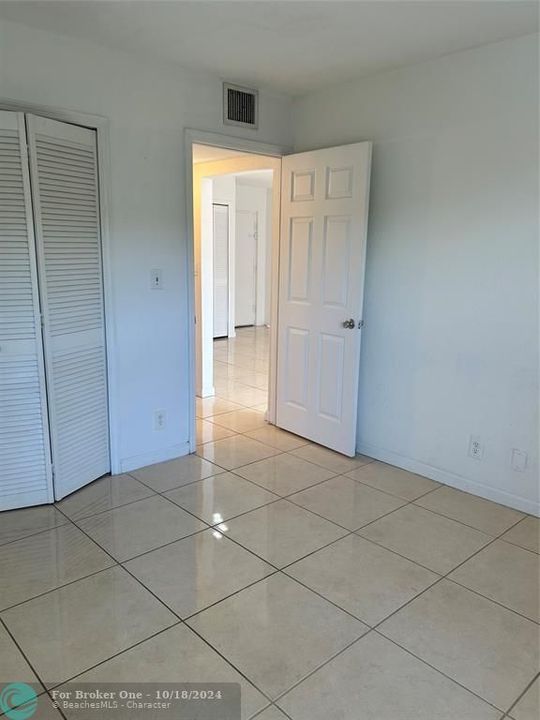 For Rent: $1,600 (1 beds, 1 baths, 656 Square Feet)