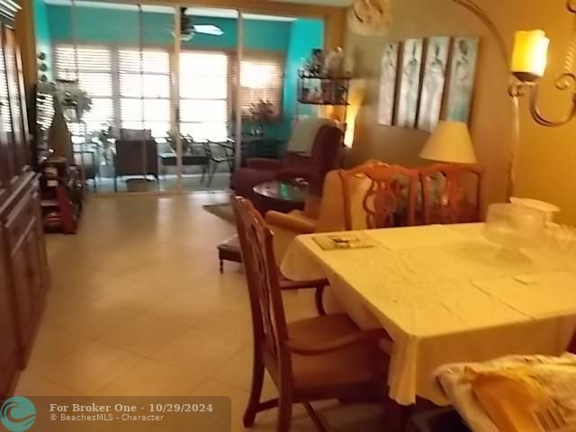 En Venta: $149,900 (2 camas, 2 baños, 880 Pies cuadrados)