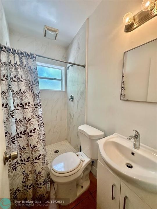 For Rent: $1,725 (2 beds, 1 baths, 4593 Square Feet)