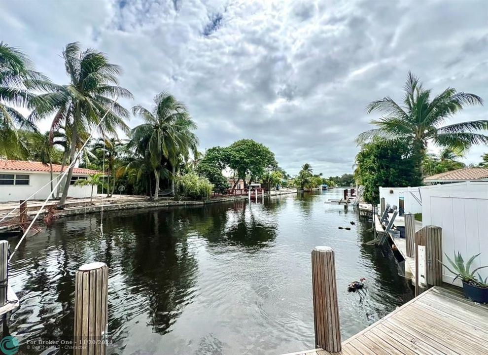 For Sale: $849,000 (3 beds, 2 baths, 1692 Square Feet)