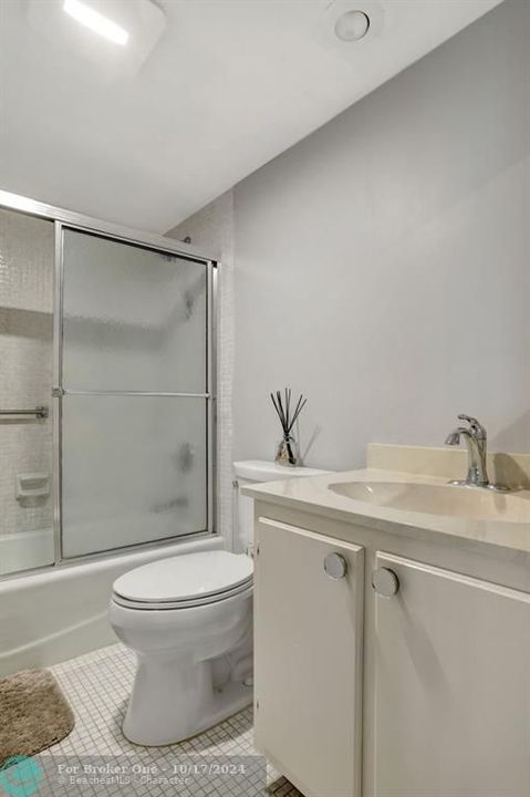 For Sale: $349,000 (3 beds, 2 baths, 1620 Square Feet)