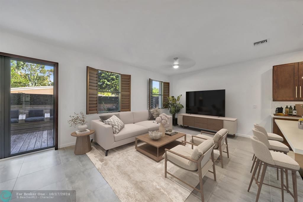 For Sale: $729,000 (3 beds, 2 baths, 1822 Square Feet)