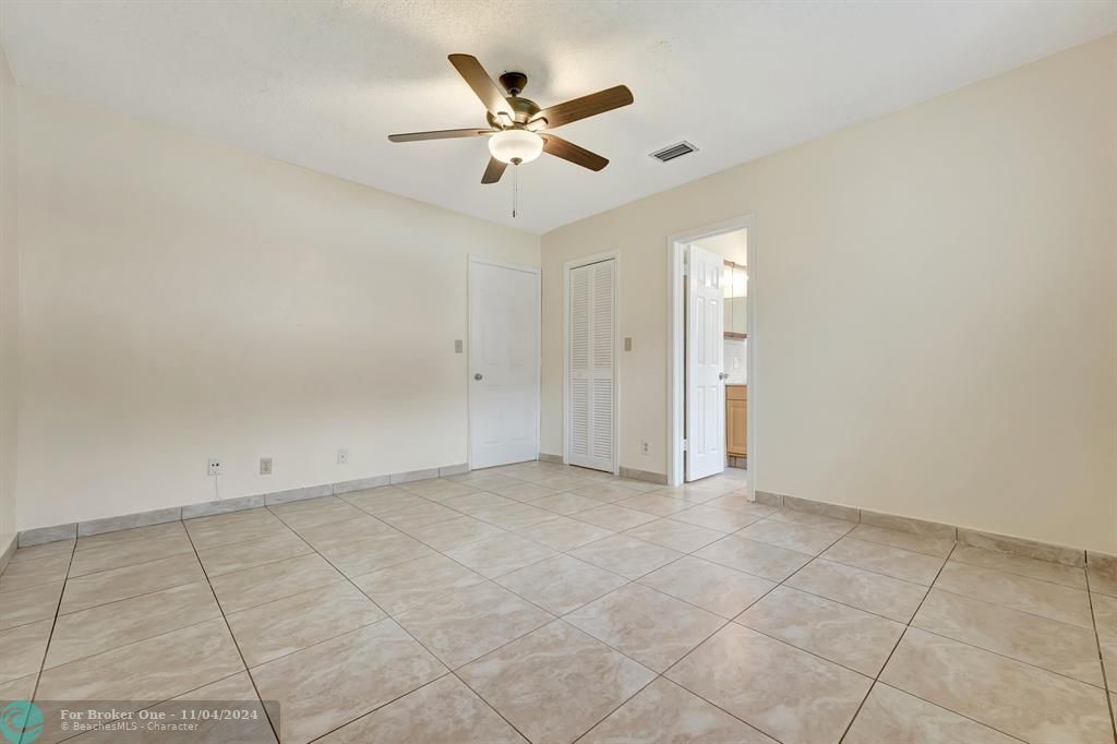 Active With Contract: $470,000 (3 beds, 2 baths, 1312 Square Feet)