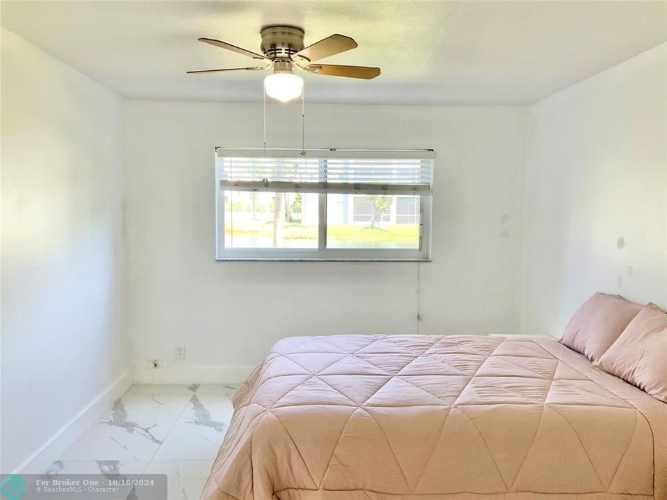 For Rent: $1,800 (1 beds, 1 baths, 850 Square Feet)