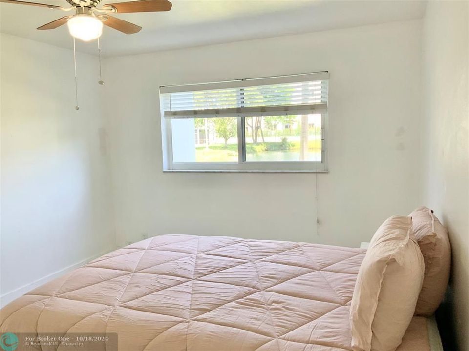 For Rent: $1,800 (1 beds, 1 baths, 850 Square Feet)