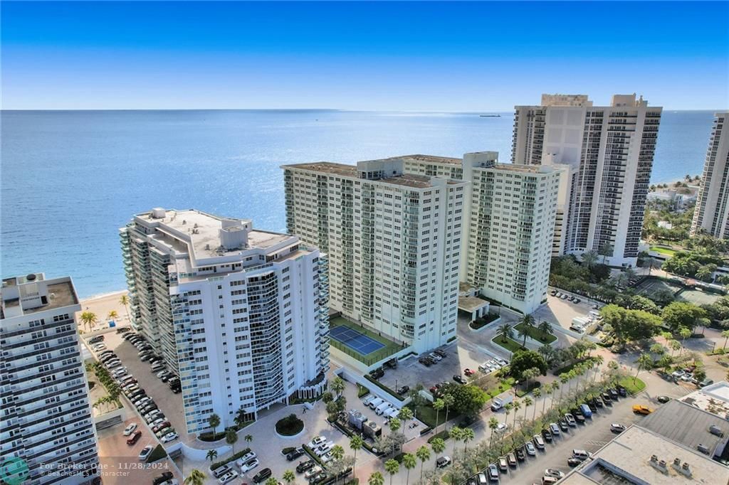 Active With Contract: $3,500 (2 beds, 2 baths, 1796 Square Feet)