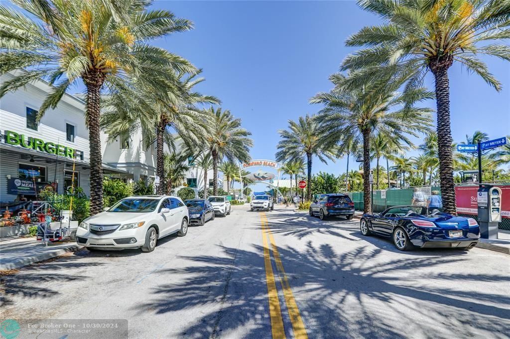 For Sale: $935,000 (2 beds, 2 baths, 1995 Square Feet)