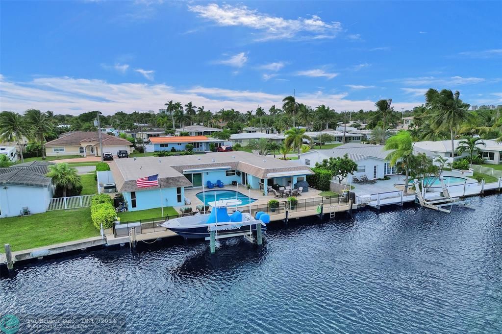 For Sale: $1,375,000 (3 beds, 2 baths, 2180 Square Feet)