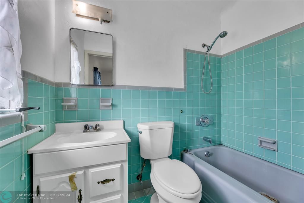 For Sale: $649,000 (2 beds, 2 baths, 1473 Square Feet)