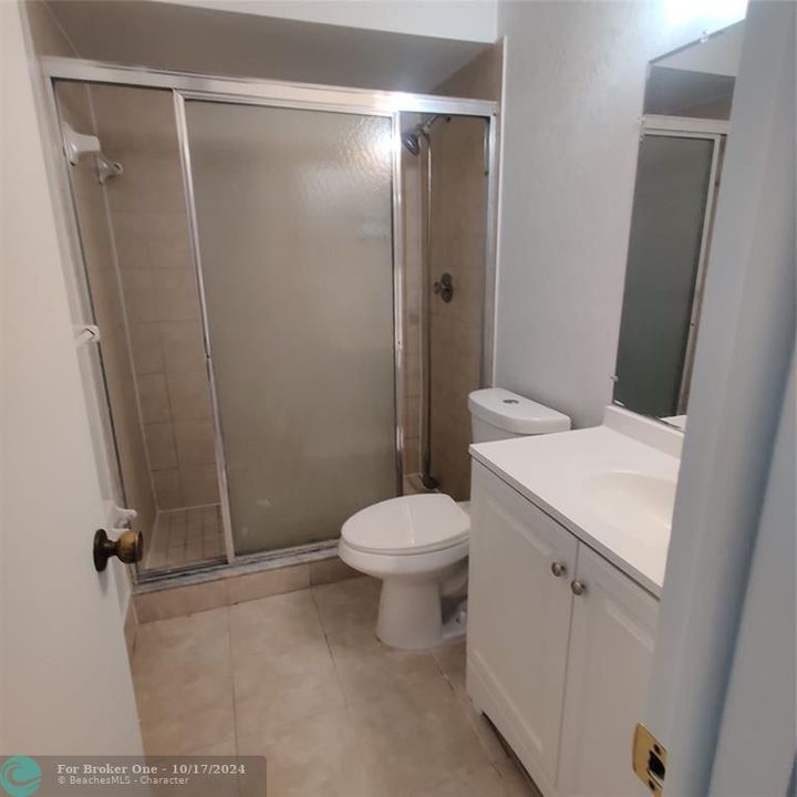 For Sale: $249,777 (2 beds, 2 baths, 1225 Square Feet)