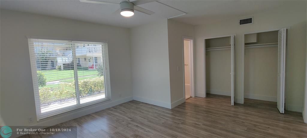 For Rent: $2,650 (2 beds, 2 baths, 983 Square Feet)