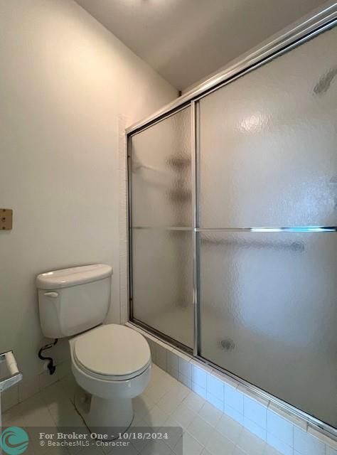 For Rent: $2,100 (2 beds, 2 baths, 1215 Square Feet)