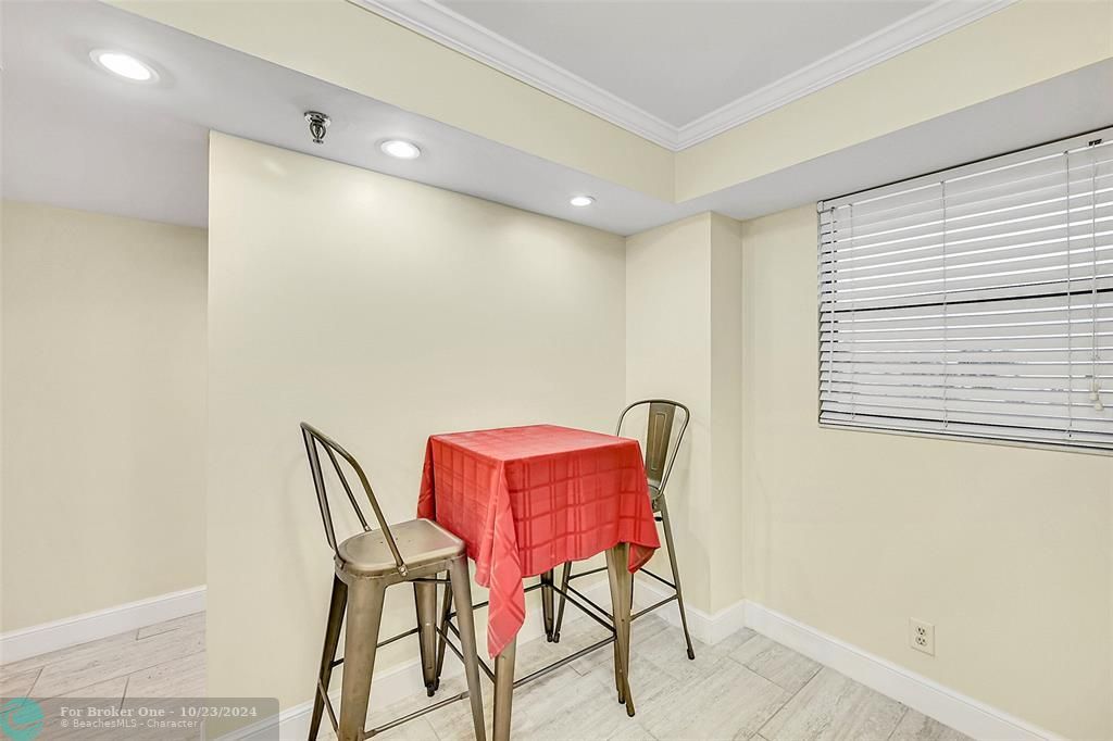 For Sale: $559,788 (2 beds, 2 baths, 1450 Square Feet)