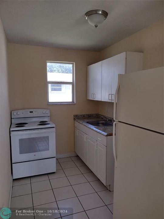 For Rent: $1,650 (2 beds, 1 baths, 775 Square Feet)