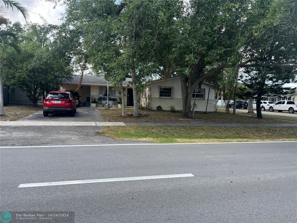 For Sale: $597,700 (3 beds, 2 baths, 1526 Square Feet)