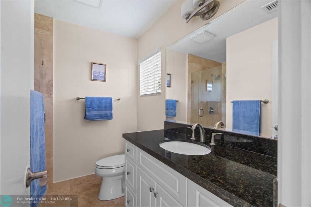 For Sale: $459,900 (2 beds, 2 baths, 1594 Square Feet)