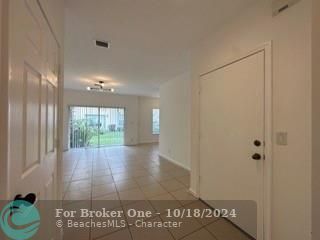 For Rent: $2,600 (3 beds, 2 baths, 1332 Square Feet)