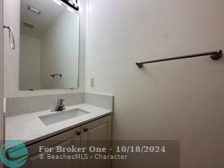 For Rent: $2,600 (3 beds, 2 baths, 1332 Square Feet)