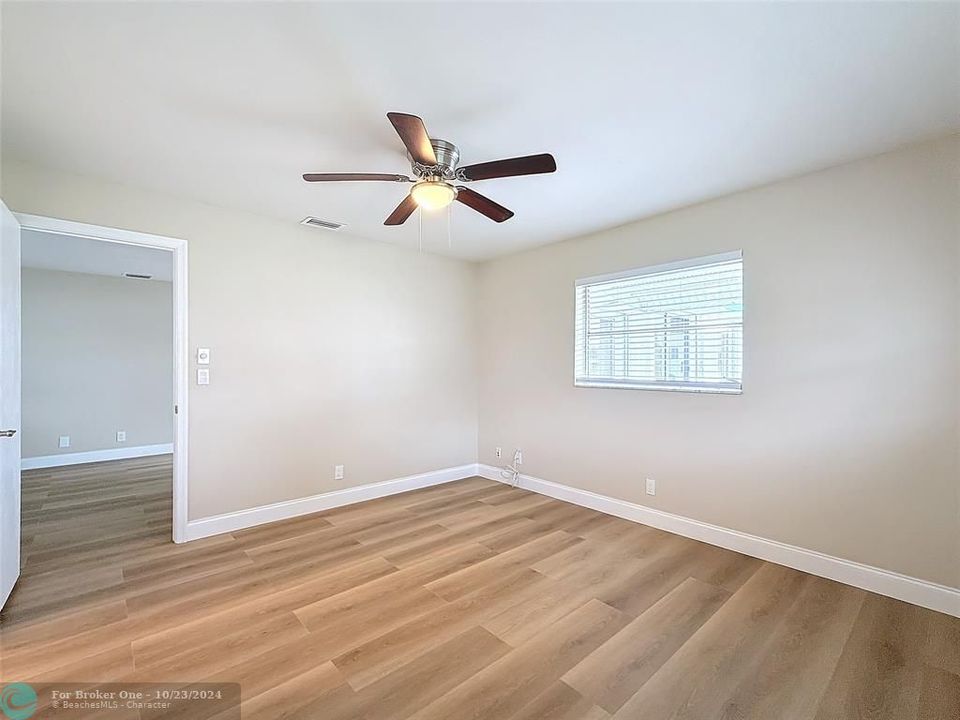 For Sale: $397,500 (2 beds, 2 baths, 1635 Square Feet)