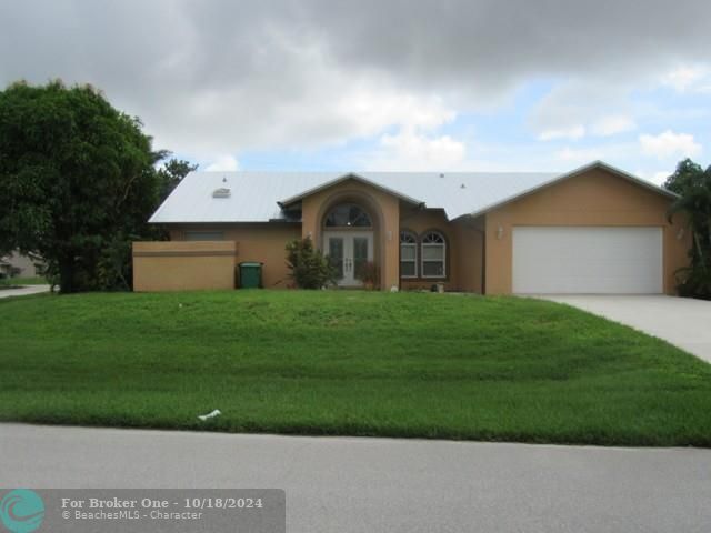 For Sale: $499,900 (3 beds, 2 baths, 1962 Square Feet)