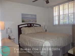 For Rent: $1,900 (2 beds, 2 baths, 984 Square Feet)