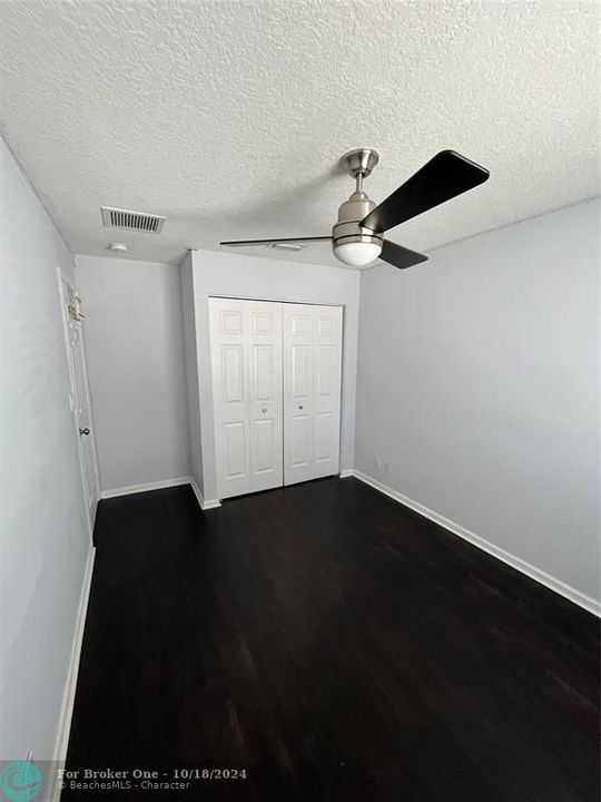 For Rent: $2,650 (3 beds, 2 baths, 1250 Square Feet)