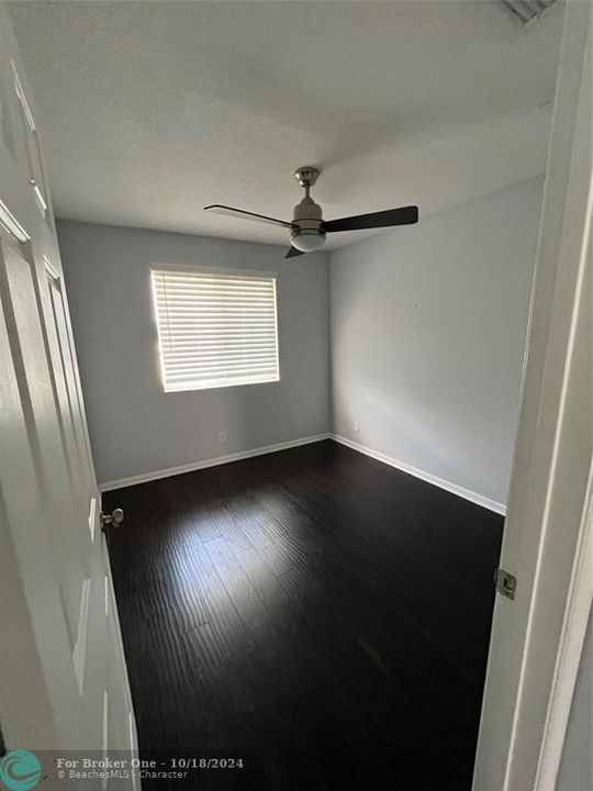 For Rent: $2,650 (3 beds, 2 baths, 1250 Square Feet)