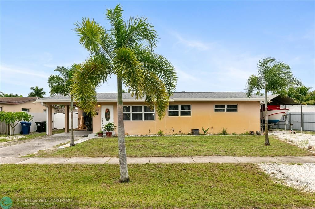 For Sale: $495,900 (3 beds, 2 baths, 1204 Square Feet)