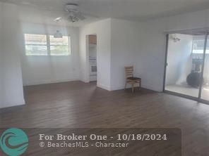 For Rent: $2,500 (2 beds, 1 baths, 891 Square Feet)