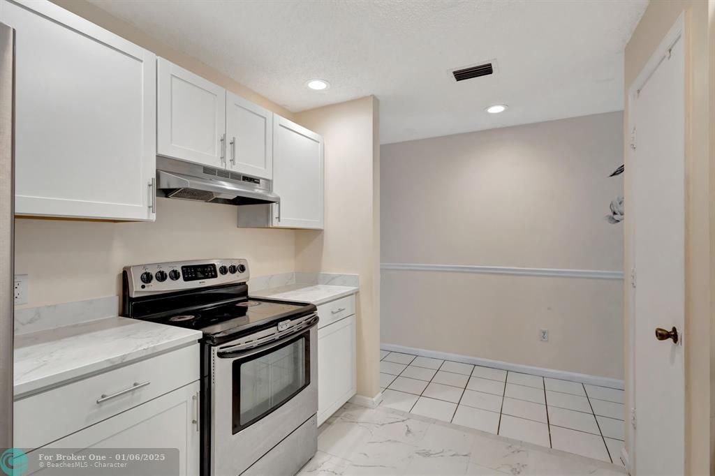 For Sale: $478,500 (3 beds, 2 baths, 1449 Square Feet)