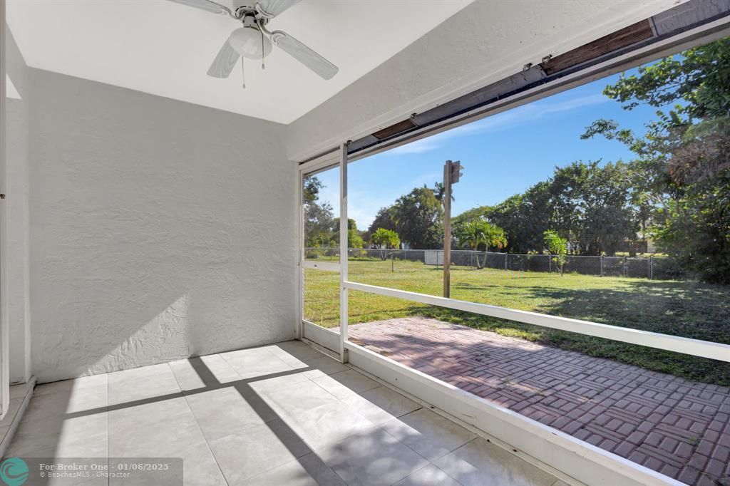 For Sale: $478,500 (3 beds, 2 baths, 1449 Square Feet)