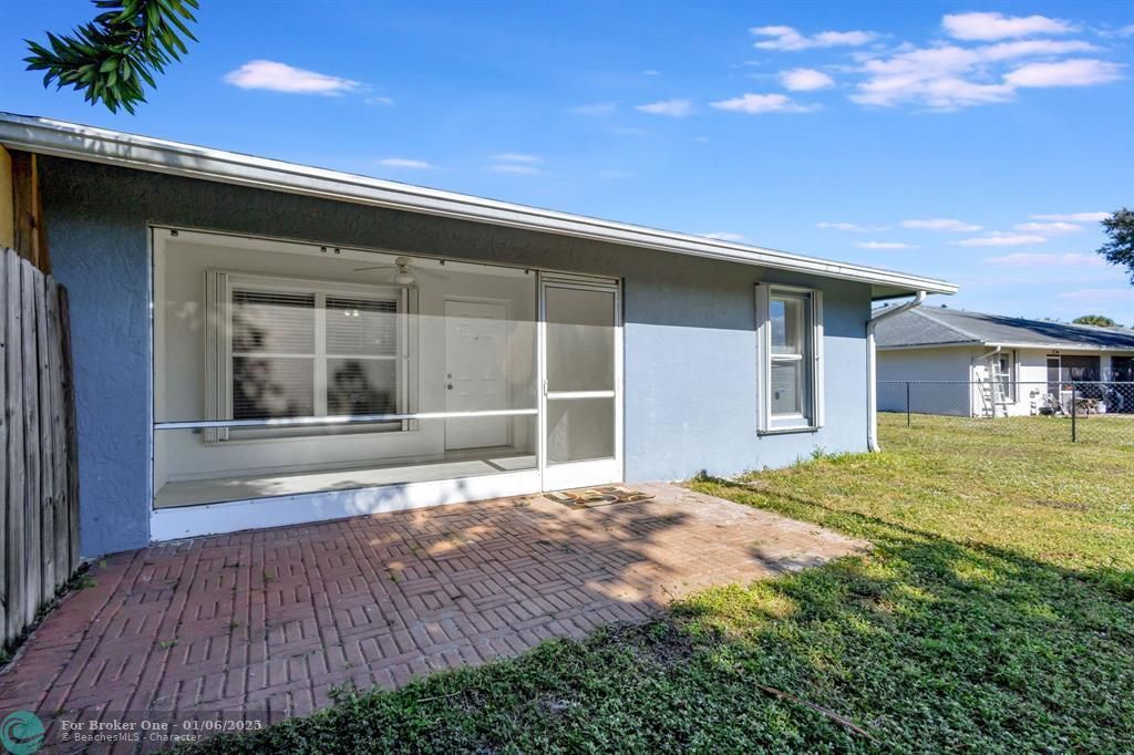 For Sale: $478,500 (3 beds, 2 baths, 1449 Square Feet)