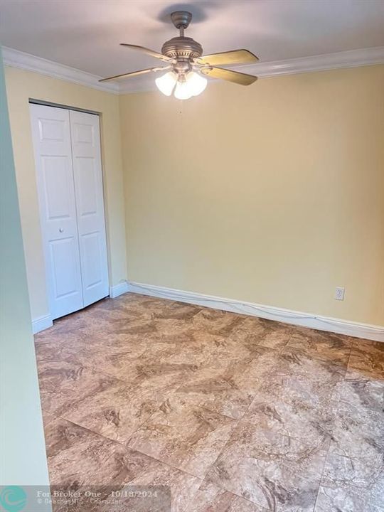 For Rent: $1,750 (2 beds, 1 baths, 820 Square Feet)