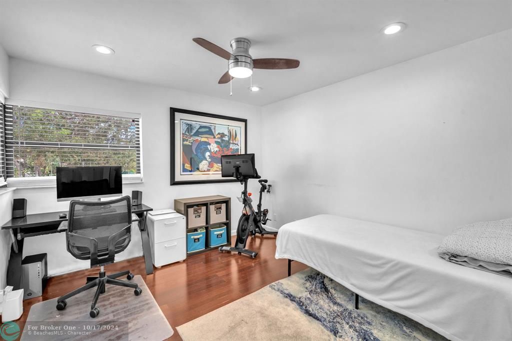 For Sale: $439,000 (2 beds, 2 baths, 1526 Square Feet)