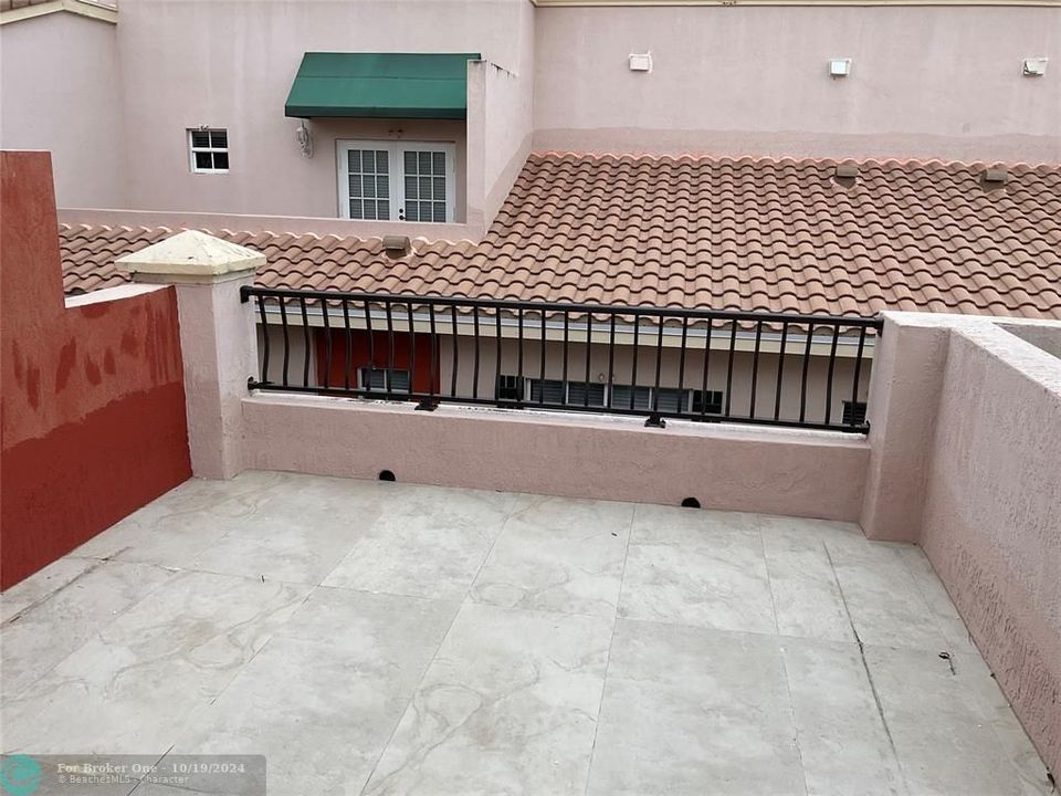 For Rent: $4,500 (3 beds, 3 baths, 1780 Square Feet)