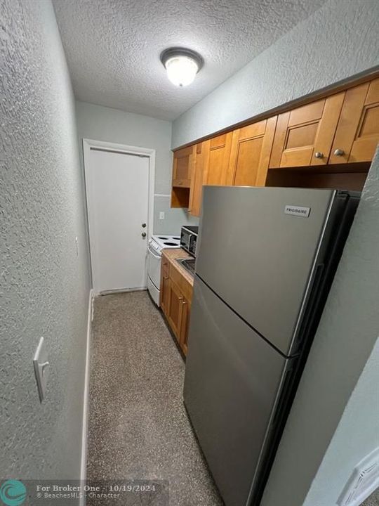 For Rent: $1,650 (2 beds, 1 baths, 1218 Square Feet)