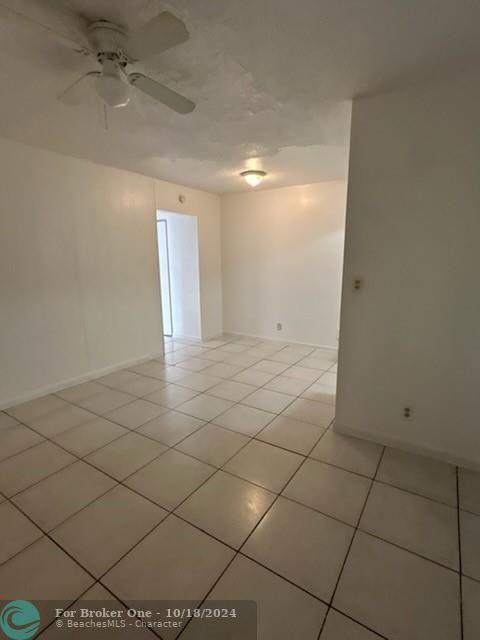 For Rent: $1,455 (1 beds, 1 baths, 10153 Square Feet)