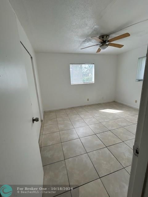 For Rent: $1,455 (1 beds, 1 baths, 10153 Square Feet)