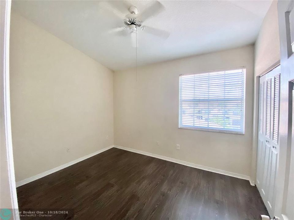 For Rent: $2,500 (3 beds, 3 baths, 1285 Square Feet)