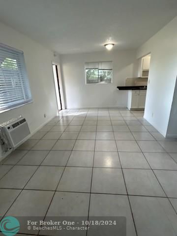 For Rent: $1,795 (2 beds, 1 baths, 10153 Square Feet)