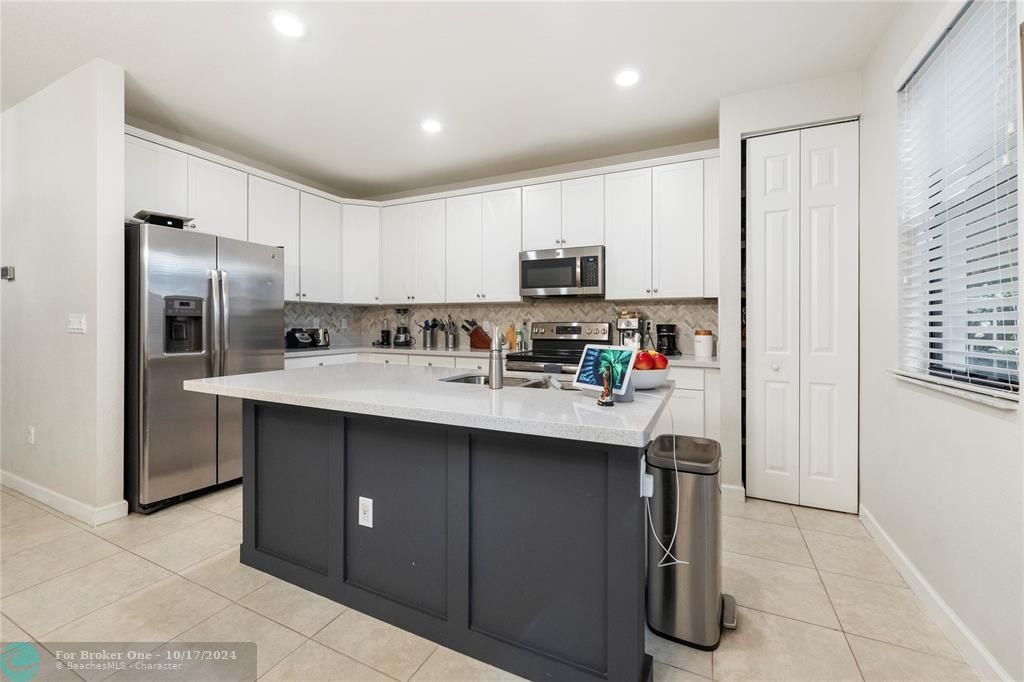 For Sale: $499,000 (3 beds, 2 baths, 1486 Square Feet)