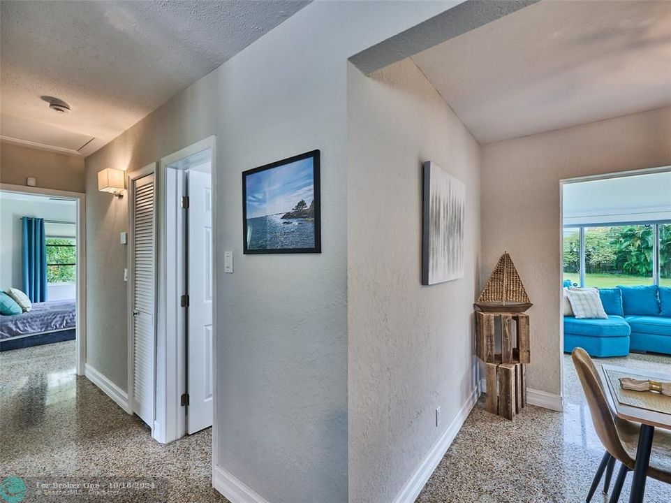 For Sale: $624,900 (2 beds, 2 baths, 1196 Square Feet)