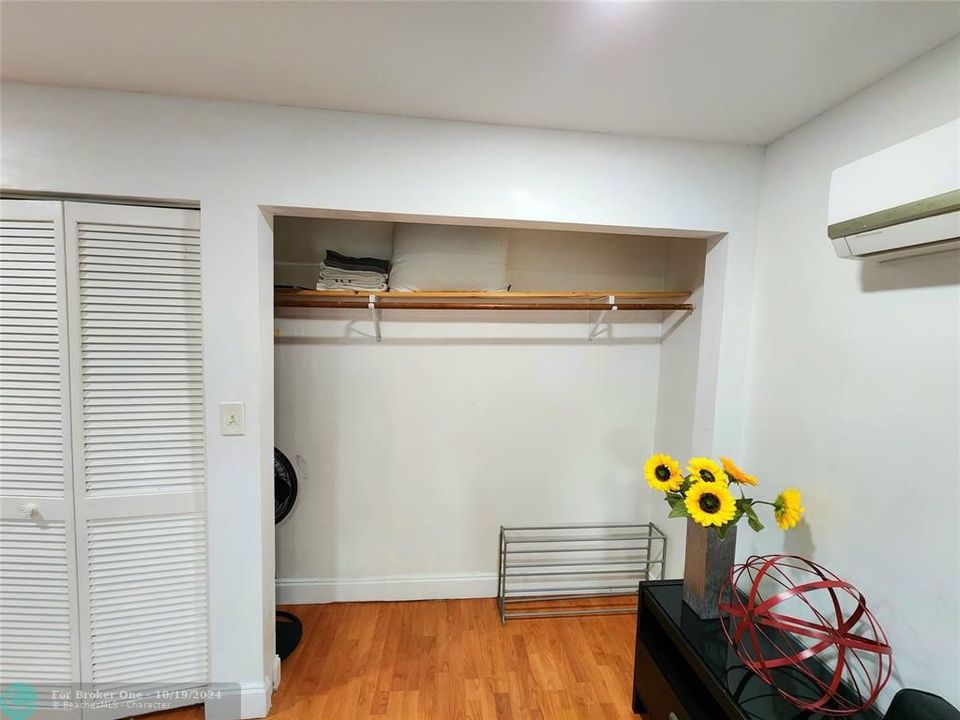 For Rent: $1,750 (1 beds, 1 baths, 0 Square Feet)