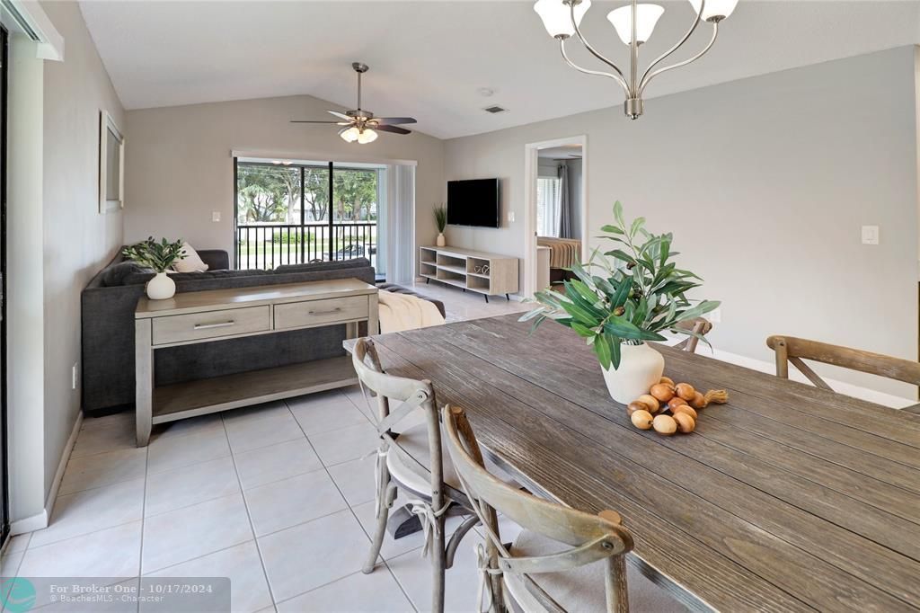 For Sale: $332,500 (2 beds, 2 baths, 1200 Square Feet)