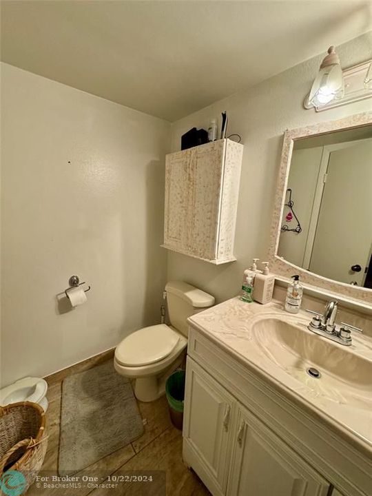 For Sale: $259,000 (2 beds, 2 baths, 1125 Square Feet)