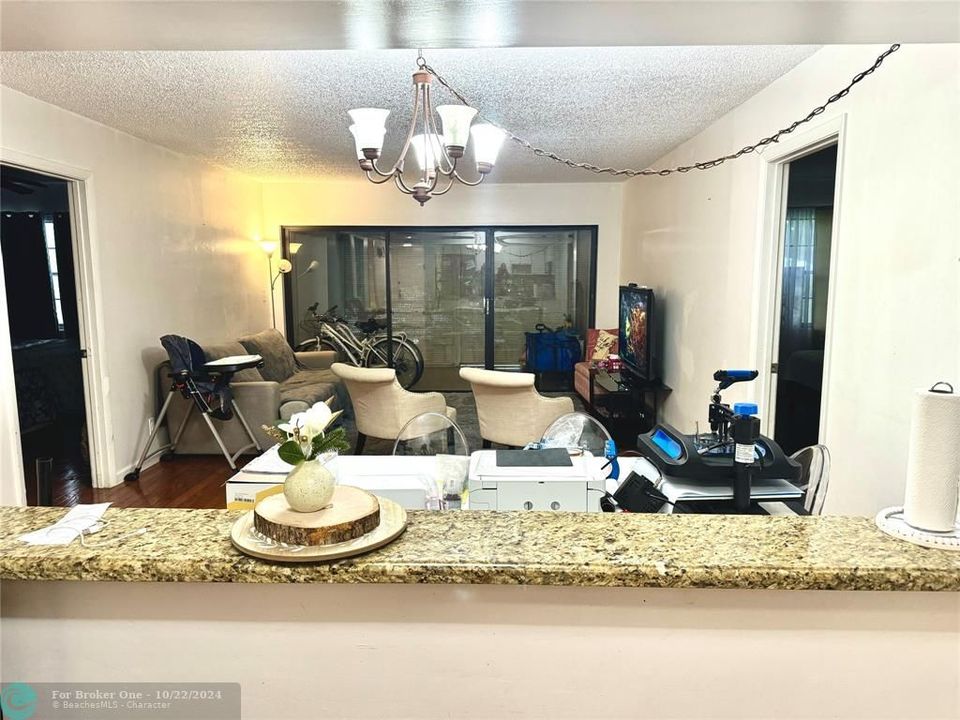 En Venta: $259,000 (2 camas, 2 baños, 1125 Pies cuadrados)