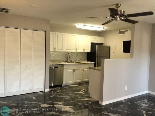 For Rent: $1,750 (1 beds, 1 baths, 627 Square Feet)