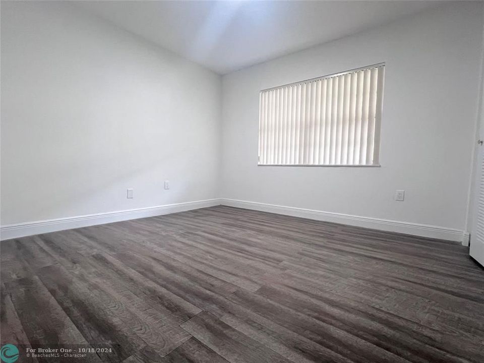 For Rent: $2,334 (2 beds, 2 baths, 980 Square Feet)